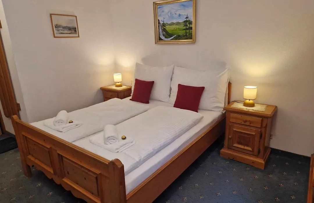 Pension Alpenrose-1